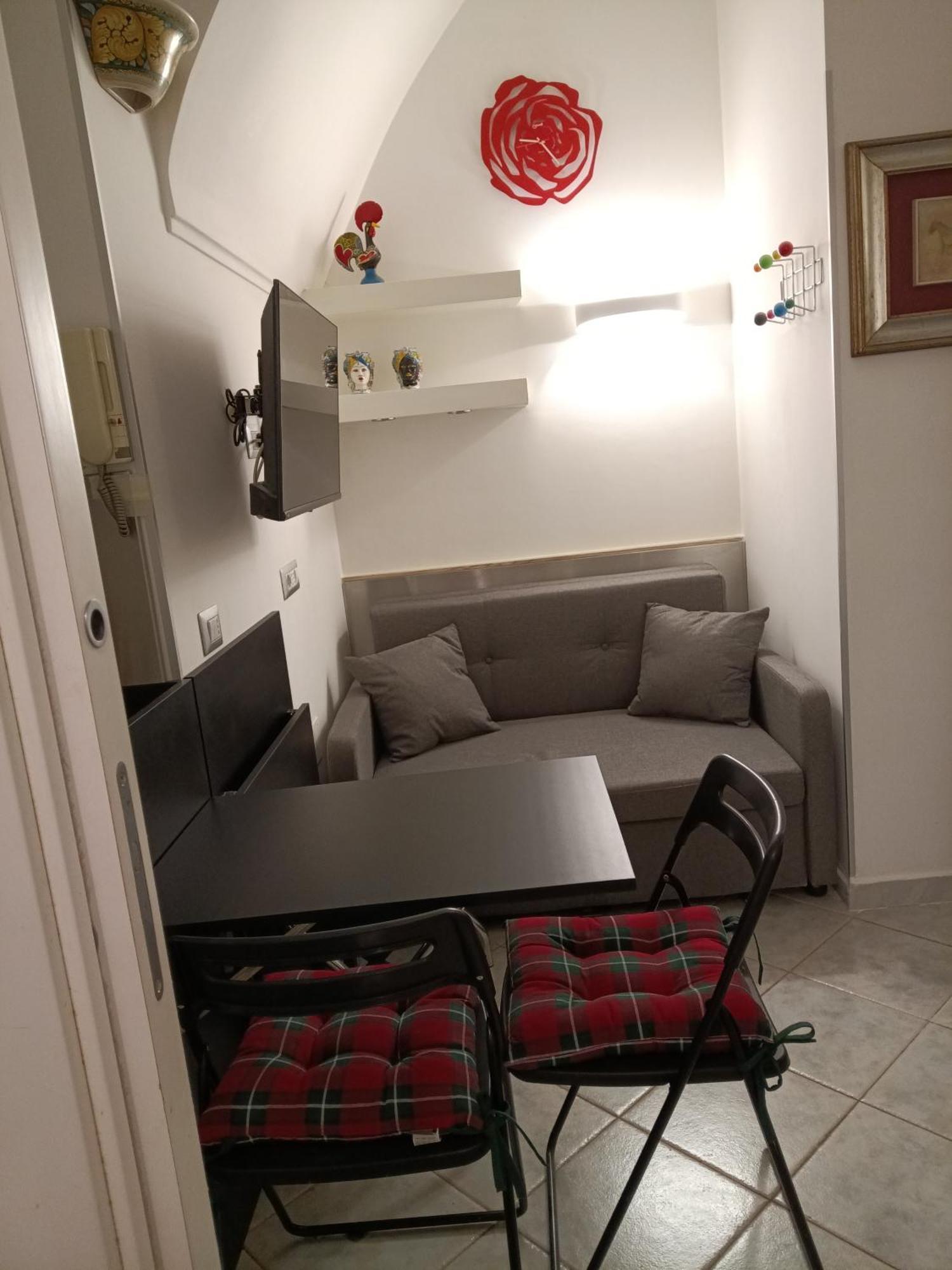 La Residenza Napoli Chiaia Short Let Apartment Superior Via Chiaia 82 Eksteriør bilde