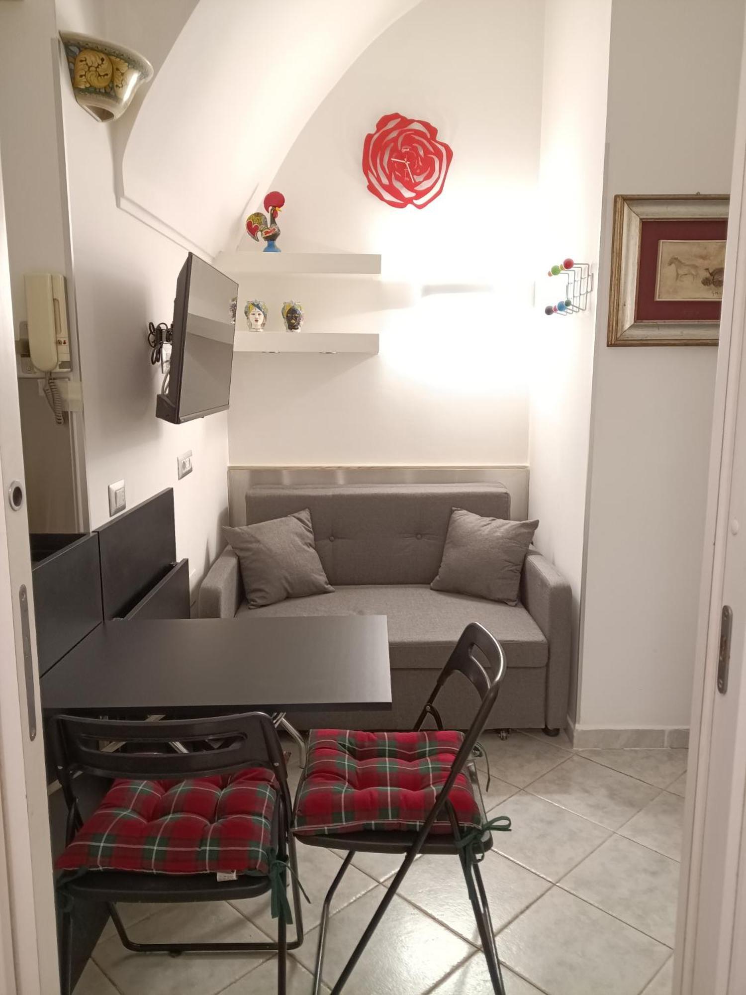 La Residenza Napoli Chiaia Short Let Apartment Superior Via Chiaia 82 Eksteriør bilde