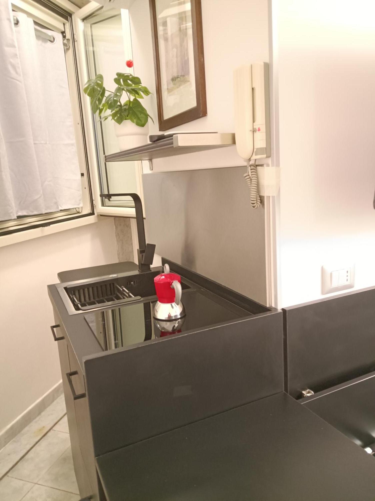 La Residenza Napoli Chiaia Short Let Apartment Superior Via Chiaia 82 Eksteriør bilde