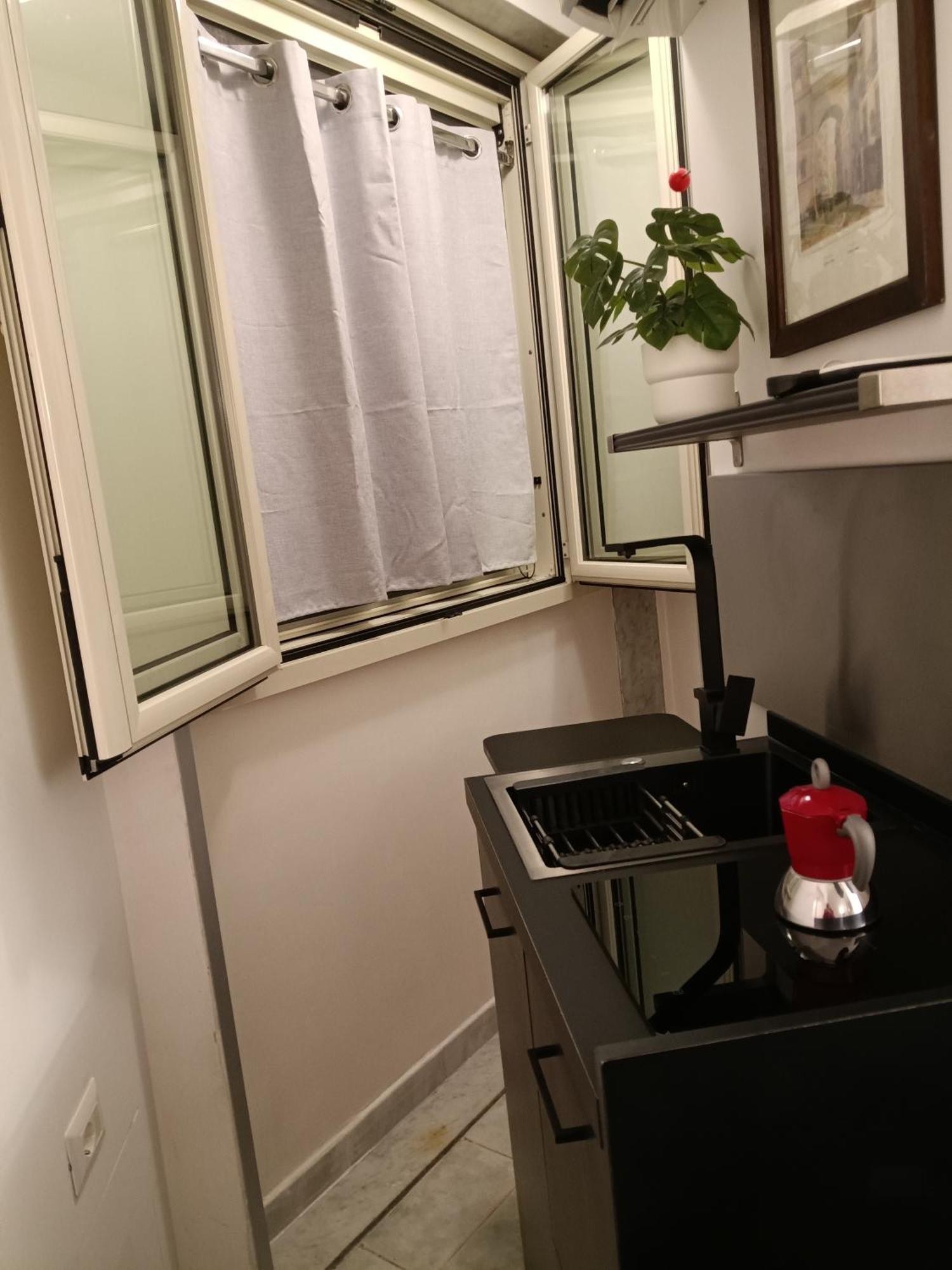 La Residenza Napoli Chiaia Short Let Apartment Superior Via Chiaia 82 Eksteriør bilde