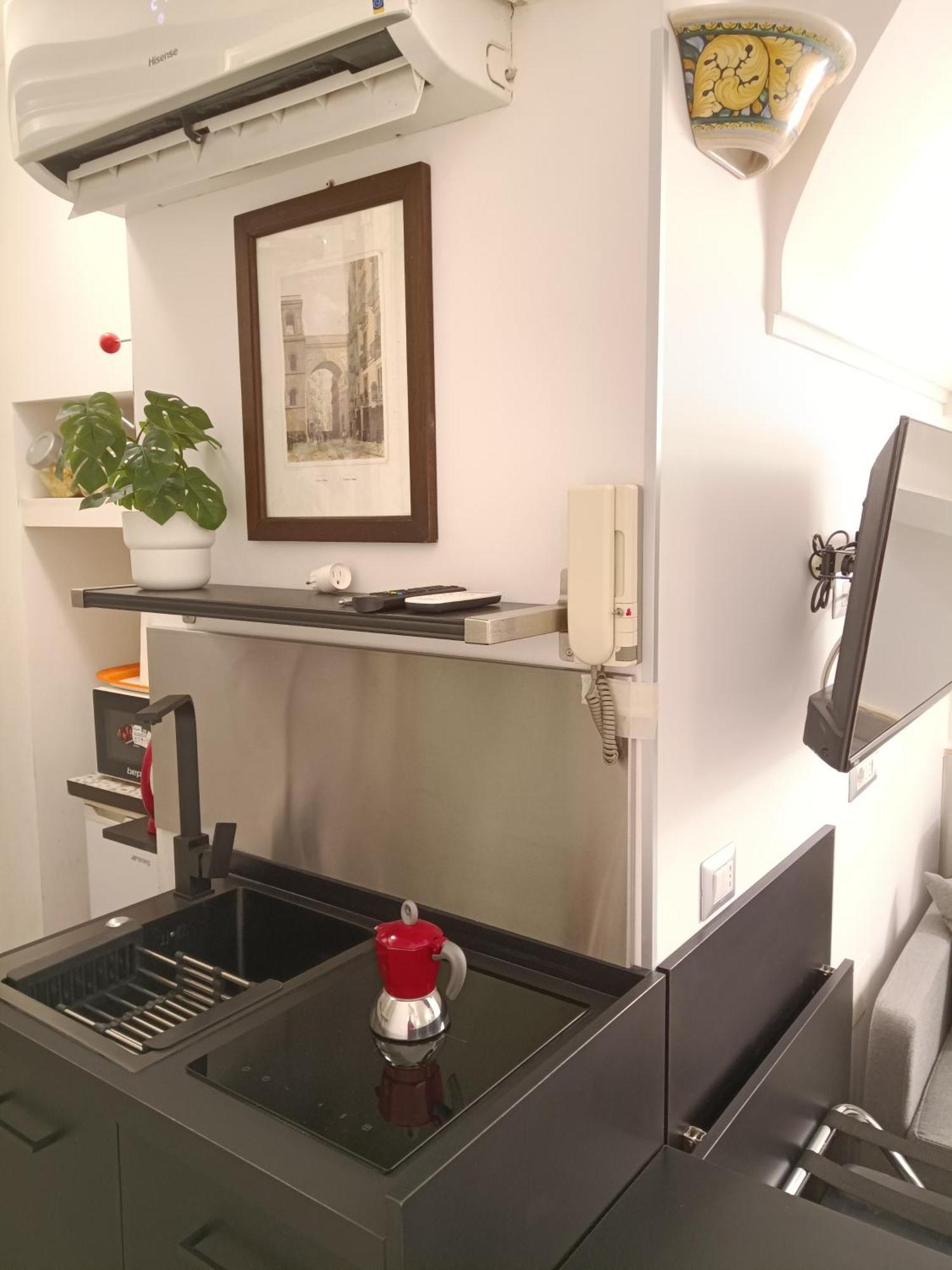La Residenza Napoli Chiaia Short Let Apartment Superior Via Chiaia 82 Eksteriør bilde