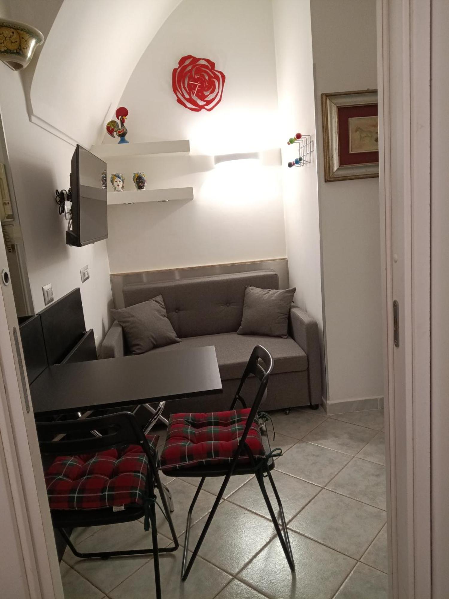 La Residenza Napoli Chiaia Short Let Apartment Superior Via Chiaia 82 Eksteriør bilde