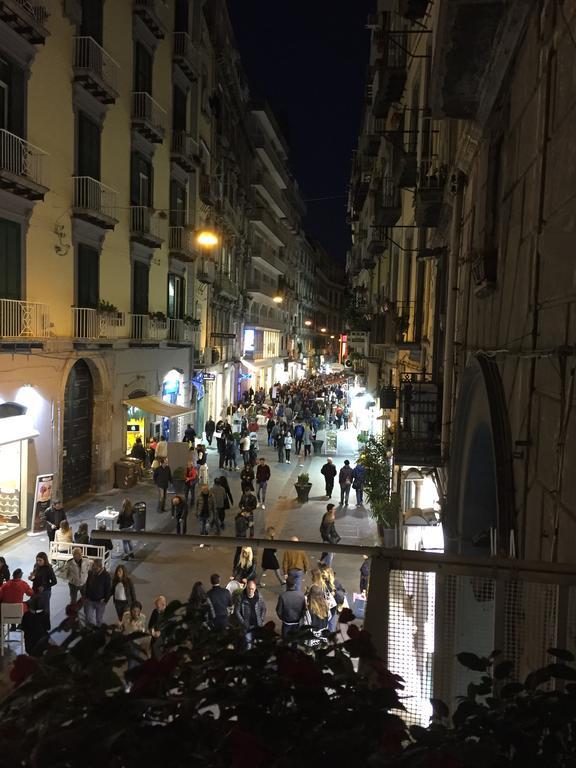 La Residenza Napoli Chiaia Short Let Apartment Superior Via Chiaia 82 Eksteriør bilde