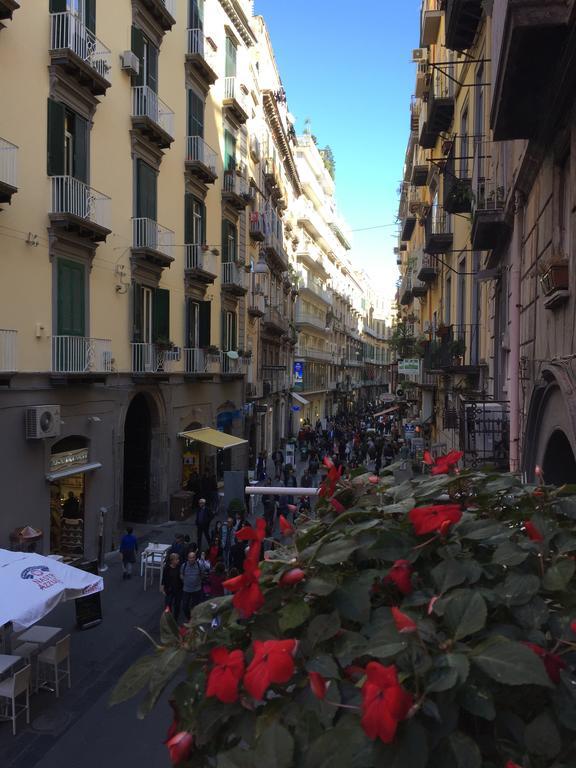 La Residenza Napoli Chiaia Short Let Apartment Superior Via Chiaia 82 Eksteriør bilde